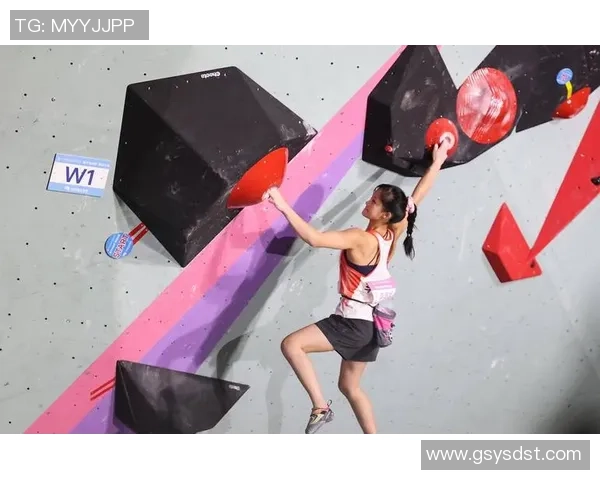 攀岩精神：杭州攀岩队的拼搏与成长历程全景纪实